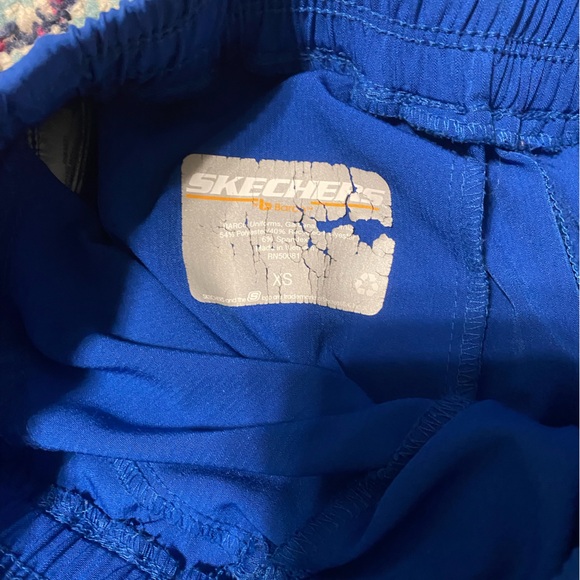 Scrub Set - Picture 5 of 5